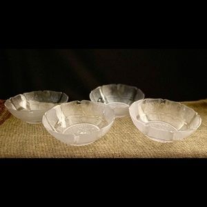 Carlisle Restaurant-Quality Salad Bowls-Set of 4